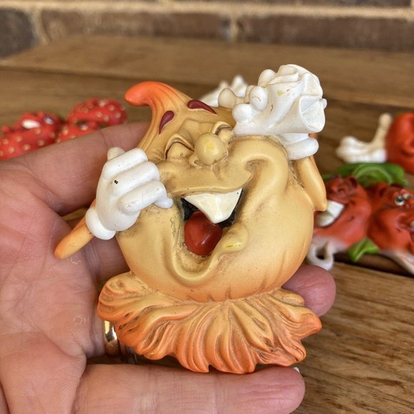 Gigglin Groceries Jack Graham Second Nature Anthropomorphic Fruit Wall Plaques - Picture 5 of 16